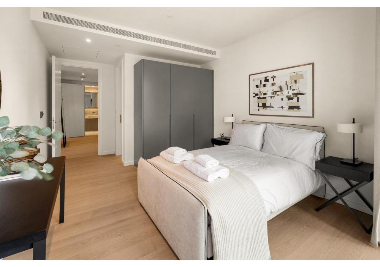 Elegant And Modern Apartments In Canary Wharf Right Next To Thames Londen Buitenkant foto