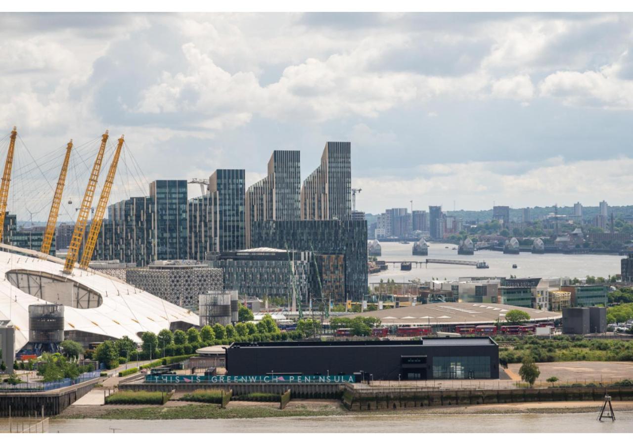 Elegant And Modern Apartments In Canary Wharf Right Next To Thames Londen Buitenkant foto