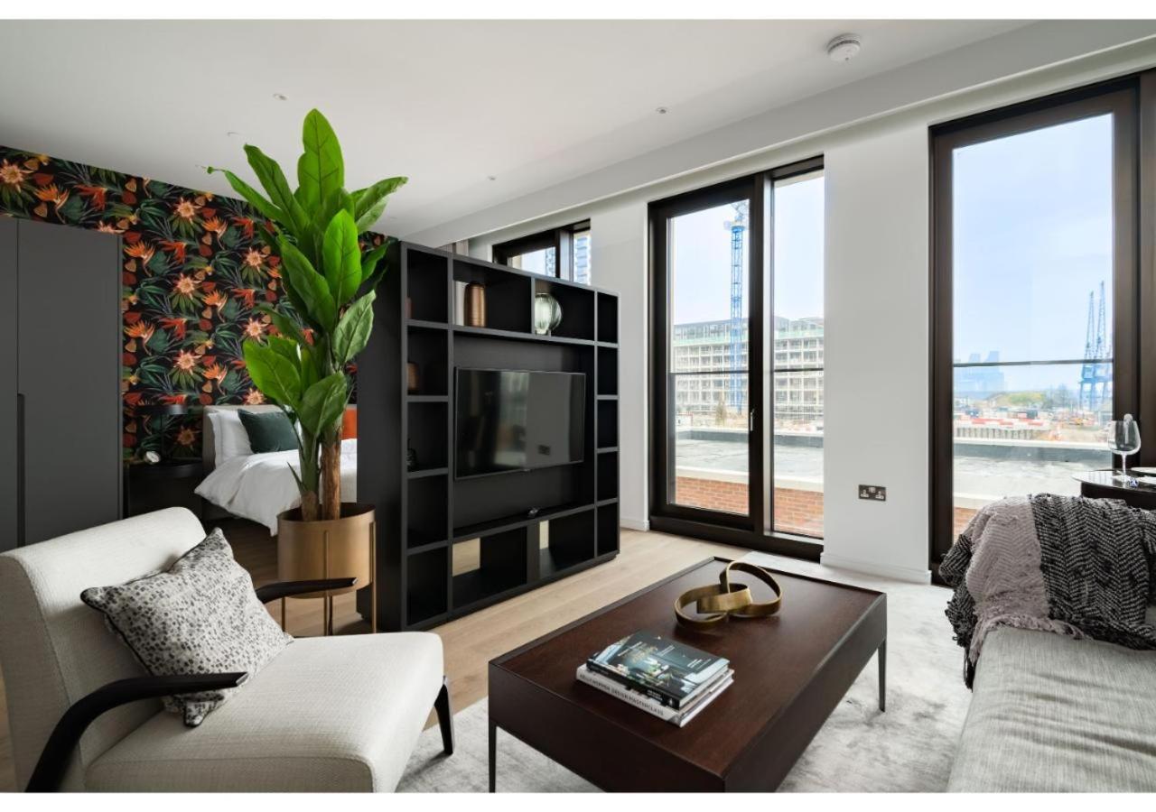 Elegant And Modern Apartments In Canary Wharf Right Next To Thames Londen Buitenkant foto